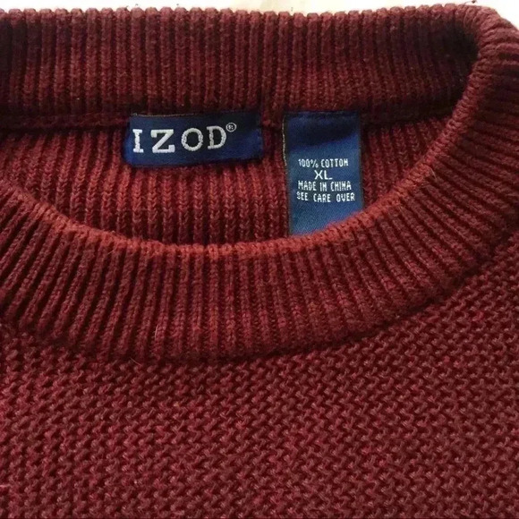 Izod Men’s Knit Sweater - Picture 2 of 3